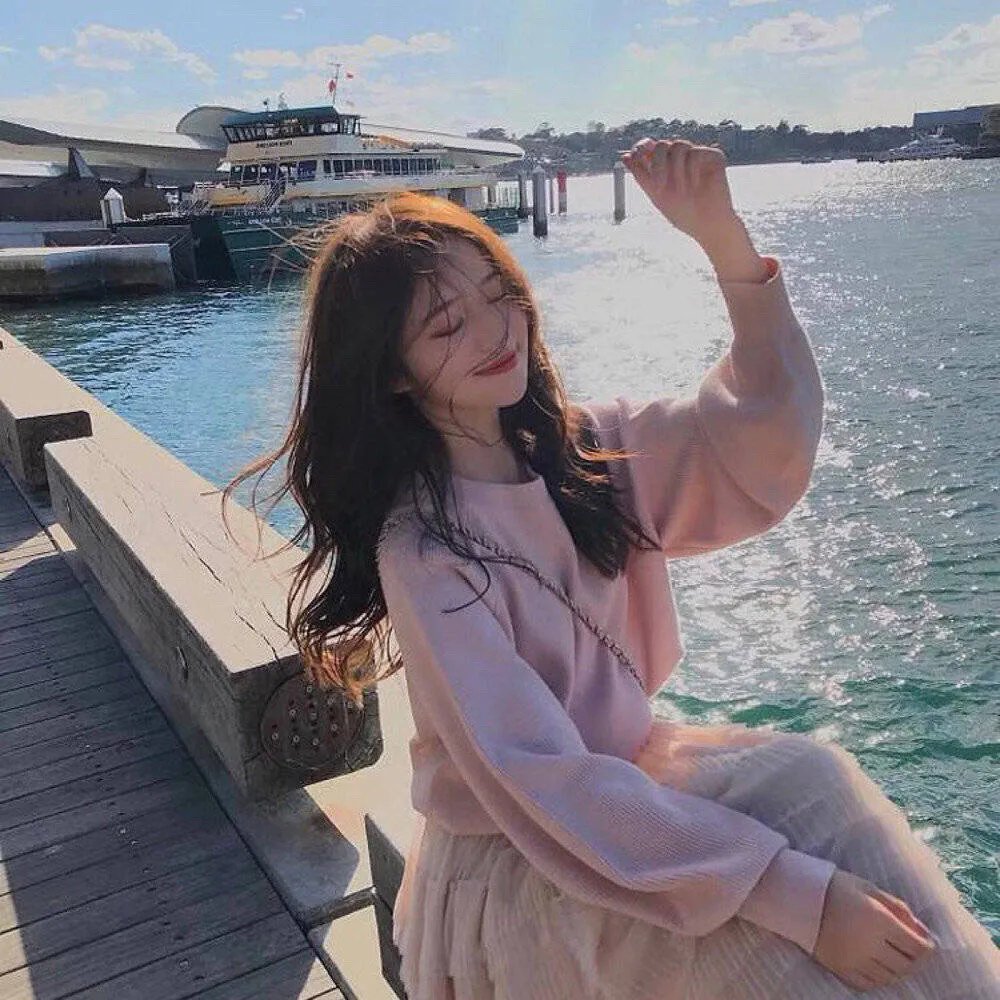 阳台前的夏天